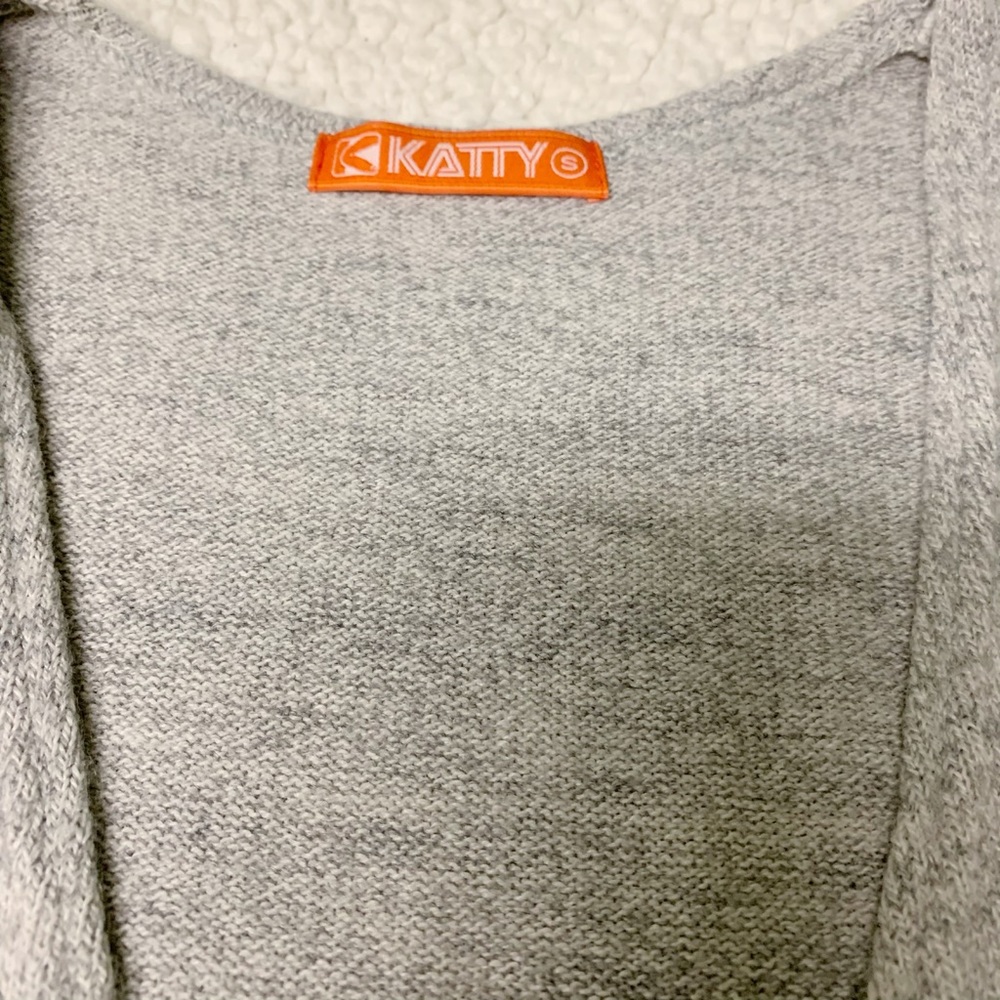 Women’s Cardigan Sweater Gray - Picture 6 of 8